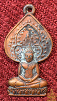 Rian Pim Phrok Boddhi – Médaille bénie par Kruba Boonchum (Wat Santi Wanaram, Chiang Saen) La Magie du Bouddha.