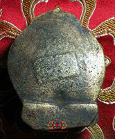 Tibetan Thogchag amulet / statuette of Lama Tsongkhapa. 