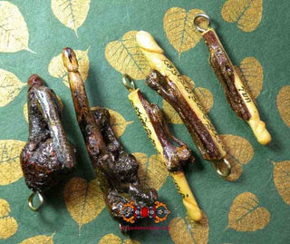 Amulette phallique Palat Kick en bois sacré Gafak Mae Moh - Très Vénérable Ajarn Sané. magiedubouddha