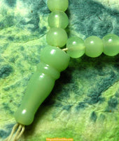 Petit mala en verre couleur jade
