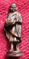 Amulette Thai Roop Lor - Très Vénérable Luangta Mahabua. magiedubouddha