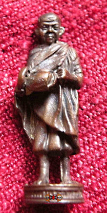 Amulette Thai Roop Lor - Très Vénérable Luangta Mahabua. magiedubouddha