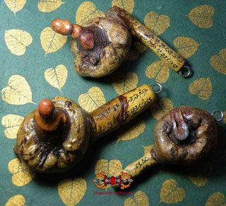Palat Kick en bois sacré Gafak Sakai - Très Vénérable Ajarn Sané. magiedubouddha