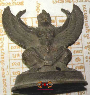 Statuette Thaï en bronze de l'aigle sacré Garouda. La Magie du Bouddha.