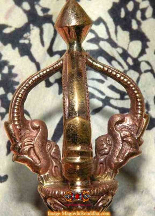 dorje en cuivre