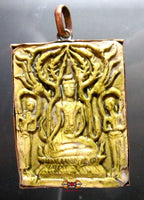 Amulette du Bouddha historique en céramique verte.