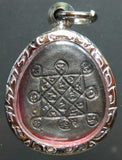 Amulette du Bouddha protecteur Phra Pidta - Wat Phu Manorom.