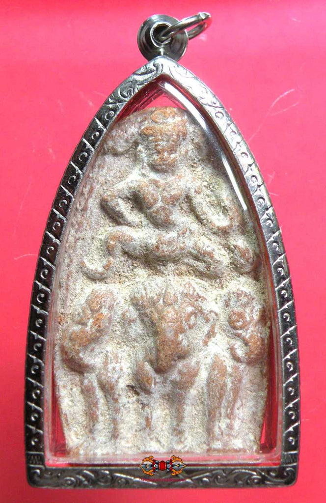 Amulette thai de Indra par luang phor suwang.