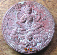 Grande amulette thai phra issuan.