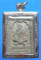 Amulette thai portrait du vénérable luang phor koon.