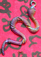Amulette Thai cobra arc en ciel - Autel des serpents.