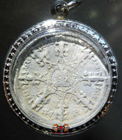 Grande amulette Thai ancienne aux Gecko - Très Vénérable LP Pin.