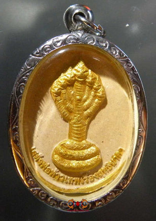 Amulette du Roi des Nâgas et de Tao Wessuan - Wat Maharat. magiedubouddha
