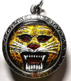Amulette tigre du très vénérable luang phor nuam. 