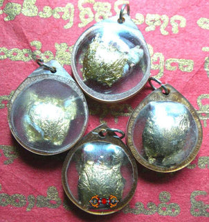 Amulette Thai Maître Hoon Payon Namoputaya - Vénérable LP Yen. La Magie du Bouddha.