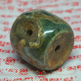 Grosse perle de tête pour chapelet Tibétain - Dzi à 3 yeux vert.