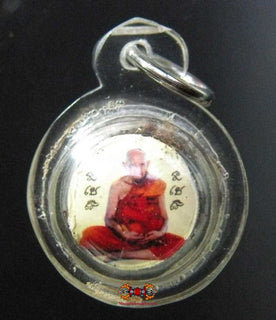 Amulette bille Look Aum Kak-Mak - Très Vénérable LP Hong Promapanyo. magiedubouddha