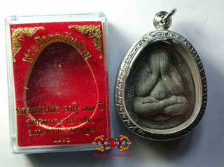 Amulette Thai protectrice Phra Pidta Ngern Lan - Très Vénérable LP Sawai. magiedubouddha