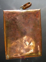 Amulette du Bouddha historique en céramique verte. magiedubouddha