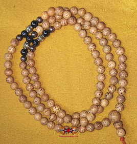 Chapelet Tibétain en graines Indian Bodhi (avec perles en cuivre, laiton et magnétite)- "graines du Bouddha" magiedubouddha