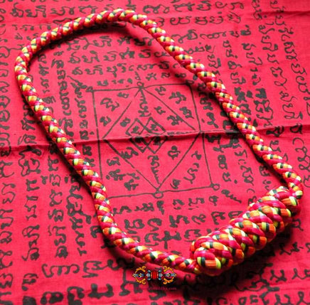 Corde de bénédiction Saï-Sin bénie par le Vénérable LP Sao - Protection pour voiture. La Magie du Bouddha.