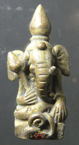 Amulette Cambodgienne du Dieu éléphant Ganesh. La Magie du Bouddha.