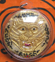 Grande amulette tigre par luang phor pern.