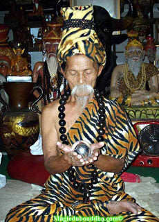 Boules de cristal de méditation - Très Vénérable Lersi Po Kassem. La Magie du Bouddha.
