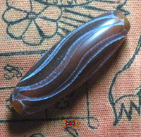 Perle tibétaine en cornaline.