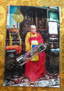 Amulette de fortune - Perles reliques Look Sanghajai du Très Vénérable Phra Maha Kananamtham Panyathiwat. La Magie du Bouddha.
