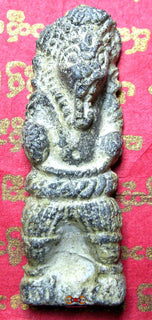 Statuette de Phra Pikanet (Ganesh) en terre cuite. La Magie du Bouddha.
