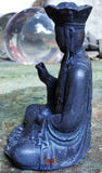 Statuettes en bronze sombre du Bouddha des enfers Ksitigarbha.