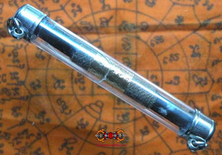 Grande amulette Thai d'invulnérabilité Takut - Vénérable Ajarn Ood. La Magie du Bouddha.