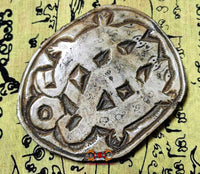 Talisman aux trois gecko en os de buffle d'eau. La Magie du Bouddha.