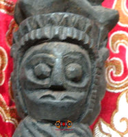 Grande dague rituelle Tibétaine Phurba en bois sculpté - Style Tamang. La Magie du Bouddha.
