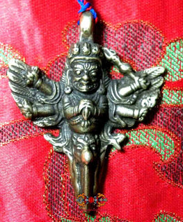 Amulette Tibétaine Tokchag de Vajrakilaya - Le Vénérable Yogi Pemba Dorje. La Magie du Bouddha.