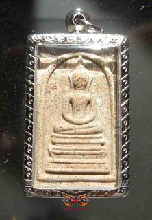 Amulette Phra Somdej Phet Nin Jinda - Wat Chedi Hoï magiedubouddha