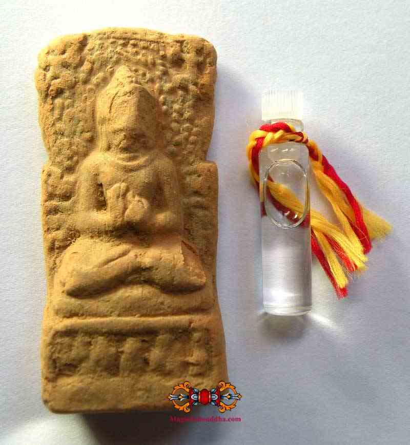 Tablette votive du bouddha historique + eau du bassin sacré de Lumbini
