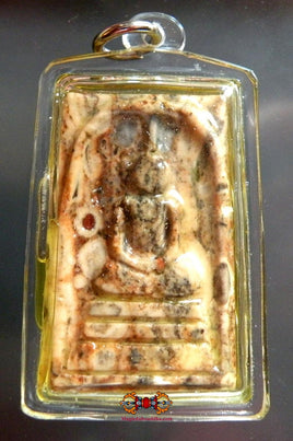 Grandes amulettes Phra Somdej en pierre relique Hin Phratat magiedubouddha
